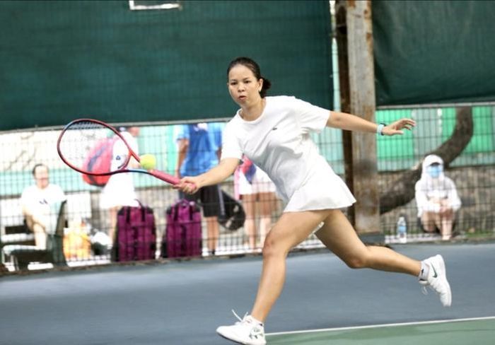 Tay vợt Nguyễn Kiều Mỹ (LĐ Quần vợt - Pickleball TP HCM)