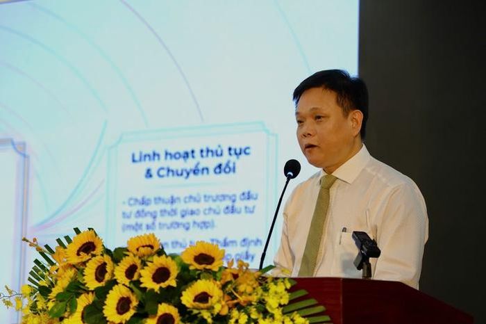 Ông Khải Quốc Bình, Phó Giám đốc Sở Xây dựng TPHCM.