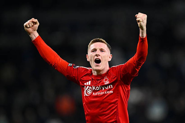  Man City theo đuổi thương vụ Anderson. Ảnh: Getty 