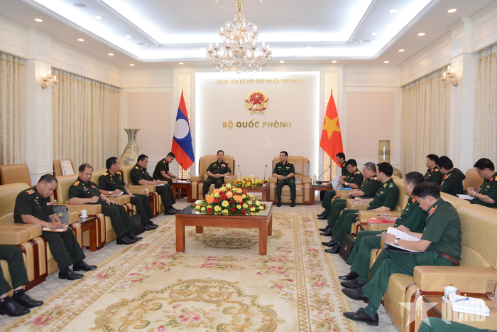  Quang cảnh buổi tiếp. 