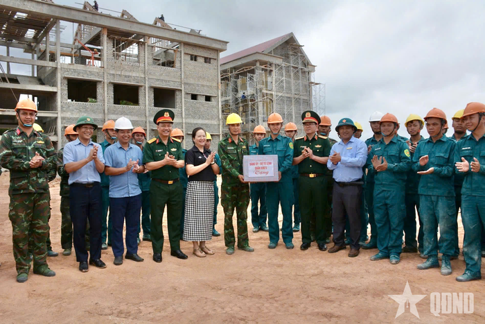 Theo báo cáo của Ban Quản lý dự án, các công trình đã đạt được khoảng 75 - 80% tiến độ thi công.