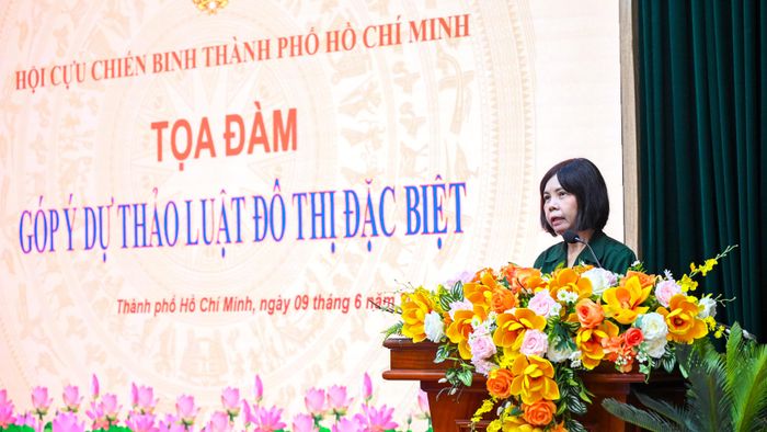 TS Nguyễn Thị Thanh Kiều, Hội CCB Khối các cơ quan Đảng Thành phố tham luận tại tọa đàm