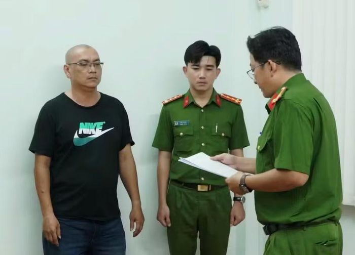 Nguyễn Hoàng Nhật- chủ nhân bữa tiệc sinh nhật.