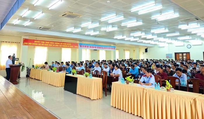 Đại biểu dự Tập huấn nghiệp vụ kiểm tra công tác coi thi Kỳ thi tốt nghiệp THPT năm 2026.
