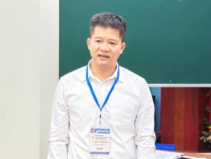 Đại diện lãnh đạo UBND xã Thư Lâm phát biểu tại buổi làm việc.