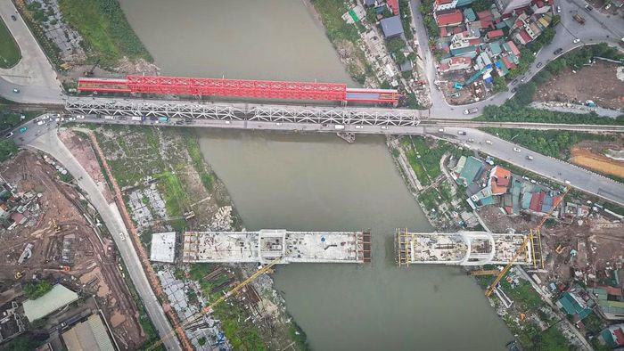 Theo thiết kế, dự án cầu Đuống mới gồm hai đơn nguyên độc lập được xây dựng song song, tách biệt hoàn toàn giữa cầu đường bộ và cầu đường sắt.