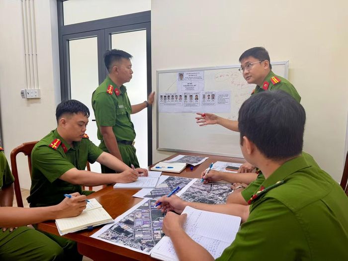 Công an xác lập chuyên án và phải mất 8 tháng để "bóc gỡ" đường dây tội phạm.
