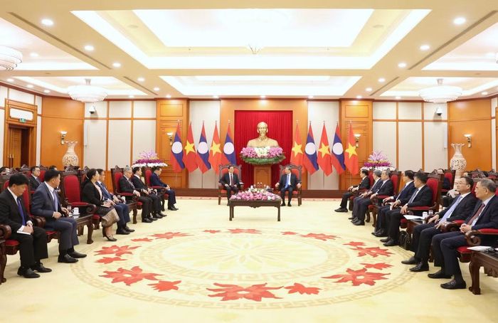 Tổng Bí thư, Chủ tịch nước Tô Lâm tiếp Thủ tướng Lào Sonexay Siphandone. Ảnh: Minh Châu