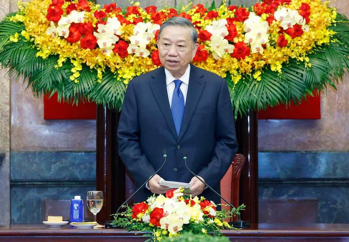 Thay mặt lãnh đạo Đảng, Nhà nước Việt Nam, Tổng Bí thư, Chủ tịch nước chào mừng các đại biểu đến Hà Nội tham dự AFF