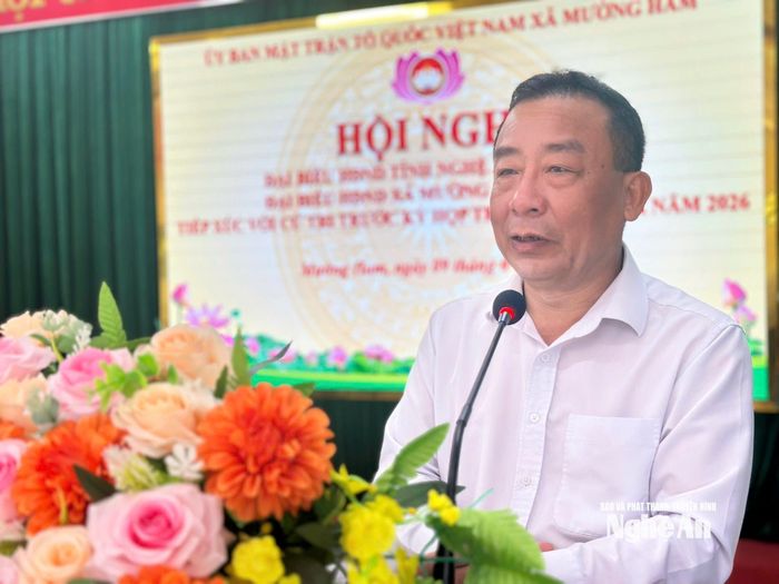 Đồng chí Nguyễn Văn Đệ - Ủy viên Ban Thường vụ Tỉnh ủy, Phó Chủ tịch UBND tỉnh, đại biểu HĐND tỉnh phát biểu tại hội nghị. Ảnh: Trâm Anh