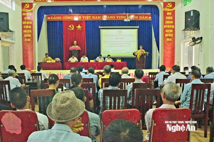 Toàn cảnh Hội nghị tiếp xúc cử tri đại biểu HĐND tỉnh tại xã Nghĩa Hưng. Ảnh: Hoàng Hằng