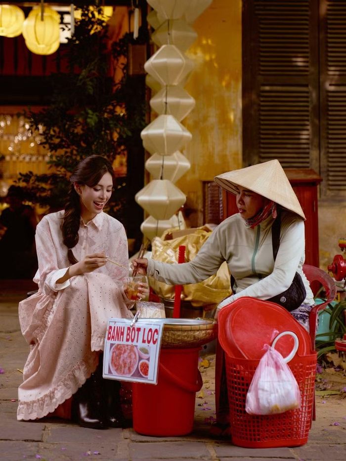 Ngay trong nhiệm kỳ Hoa hậu Việt Nam, cô gây ấn tượng với dự án nhân ái “Hành trình của nước,” mang nước sạch đến người dân bản Nịu (tỉnh Quảng Bình, nay là Quảng Trị). Dự án giúp Trần Tiểu Vy lọt top 5 Dự án Nhân ái xuất sắc nhất tại Miss World 2018.