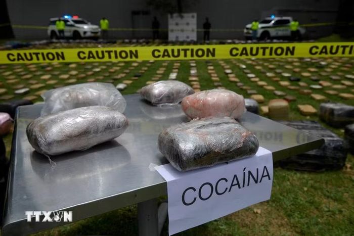 Tang vật một vụ bắt giữ cocaine. (Ảnh: AFP/ TTXVN)