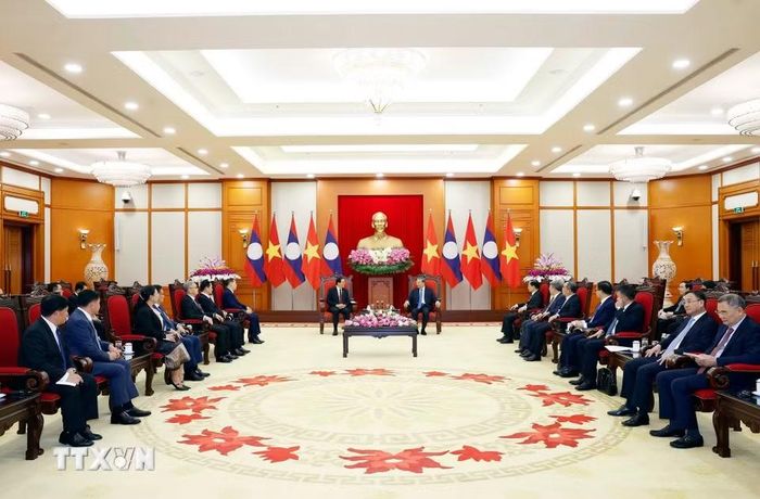 Tổng Bí thư, Chủ tịch nước Tô Lâm tiếp Thủ tướng Lào Sonexay Siphandone. (Ảnh: Thống Nhất/TTXVN)