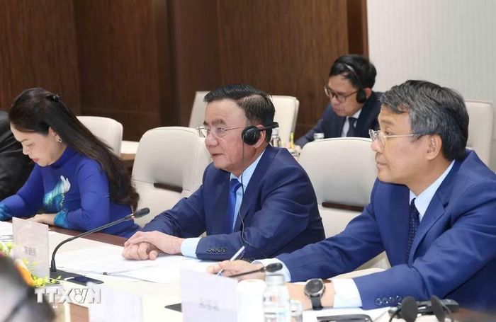 Thường trực Ban Bí thư Trần Cẩm Tú phát biểu tại buổi tiếp. (Ảnh: Phương Hoa/TTXVN)