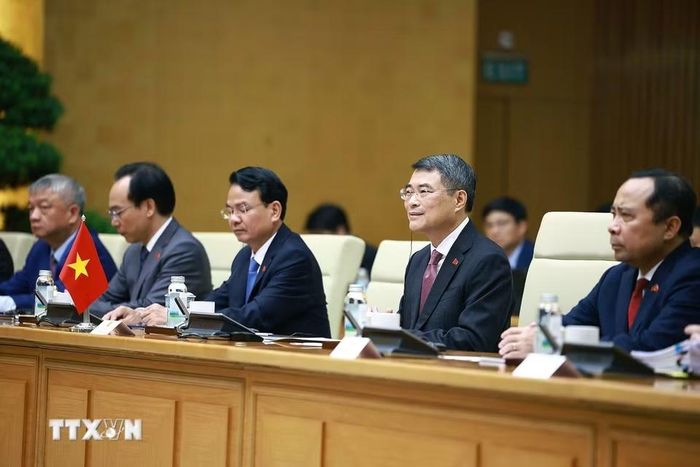 Thủ tướng Lê Minh Hưng phát biểu tại cuộc hội đàm với Thủ tướng Timor-Leste Kay Rala Xanana Gusmão. (Ảnh: Dương Giang/TTXVN)