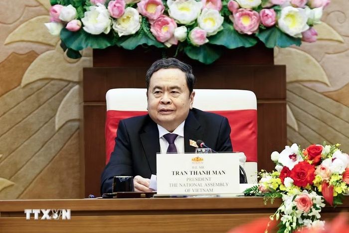 Chủ tịch Quốc hội Trần Thanh Mẫn phát biểu tại cuộc tiếp Lãnh đạo các thành phố ASEAN. (Ảnh: Doãn Tấn/TTXVN)