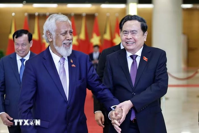 Chủ tịch Quốc hội Trần Thanh Mẫn và Thủ tướng nước Cộng hòa Dân chủ Timor-Leste Kay Rala Xanana Gusmão. (Ảnh: Doãn Tấn/TTXVN)