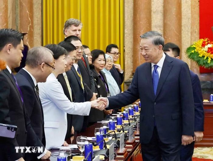 Tổng Bí thư, Chủ tịch nước Tô Lâm và các đại biểu. (Ảnh: Thống Nhất/TTXVN)