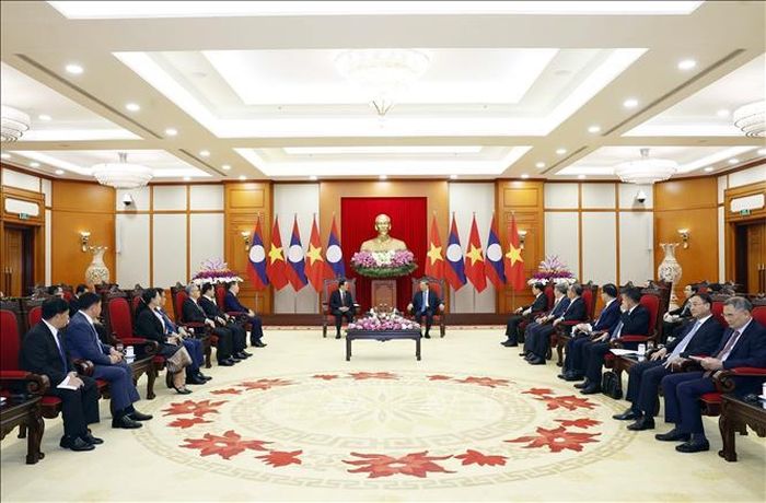 Tổng Bí thư, Chủ tịch nước Tô Lâm tiếp Thủ tướng Lào Sonexay Siphandone. Ảnh: Thống Nhất/TTXVN