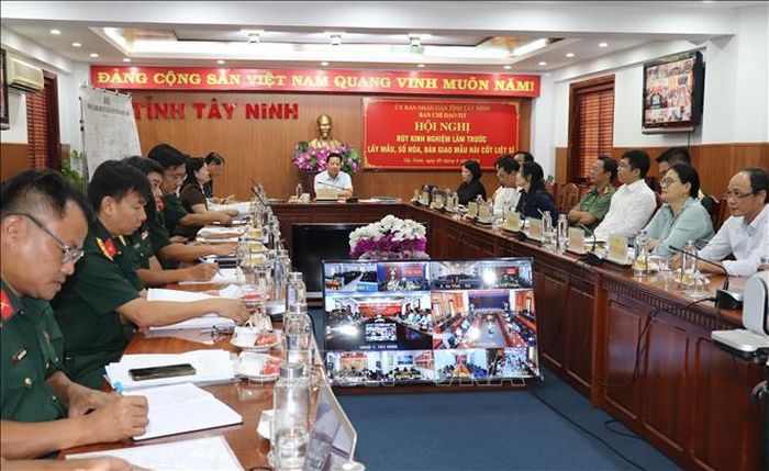 Hội nghị rút kinh nghiệm lấy mẫu ADN hài cốt liệt sĩ, chuẩn bị triển khai đồng loạt trên toàn tỉnh Tây Ninh.