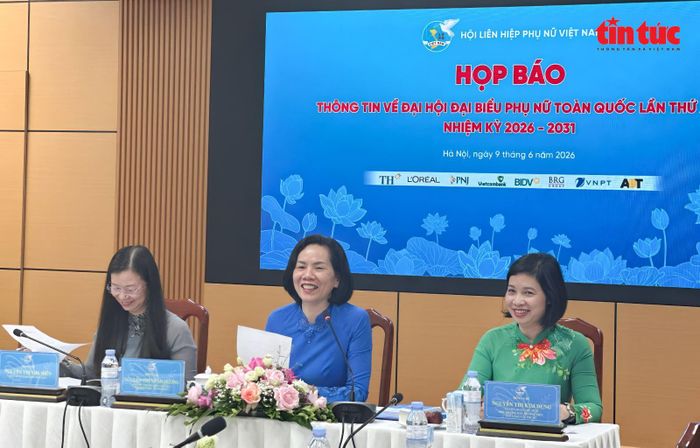 Ban Chủ trì họp báo thông tin về Đại hội Đại biểu Phụ nữ toàn quốc lần thứ XIV.