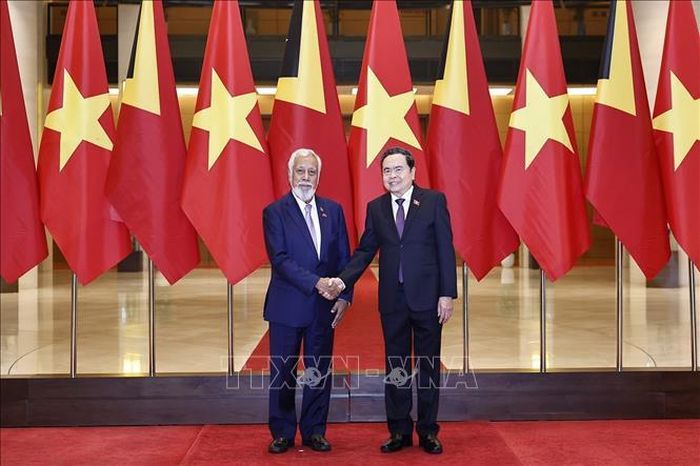 Chủ tịch Quốc hội Trần Thanh Mẫn hội kiến Thủ tướng nước Cộng hòa Dân chủ Timor-Leste Kay Rala Xanana Gusmão. Ảnh: Doãn Tấn/TTXVN