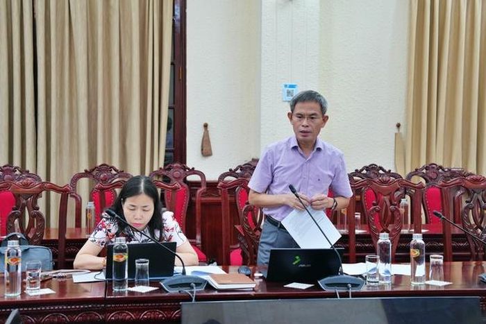 Ông Lê Xuân Hồng - Cục trưởng Cục Bổ trợ tư pháp thông tin về điểm nổi bật của dự thảo Luật Luật sư (sửa đổi).