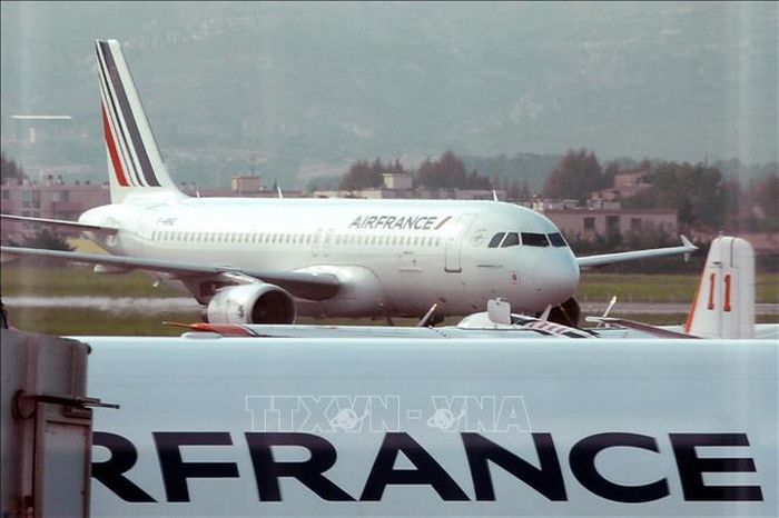 Máy bay của Hãng hàng không Air France-KLM đỗ tại sân bay Marseille-Provence ở Marignane, Pháp. Ảnh: AFP/TTXVN