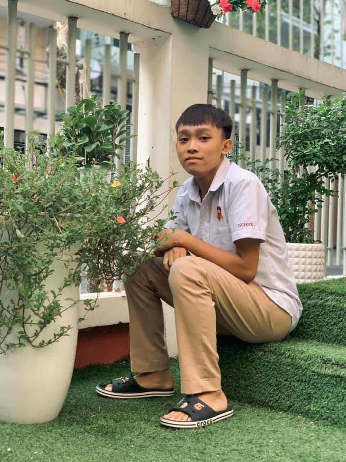 Hình ảnh Hồ Văn Cường thời học sinh.