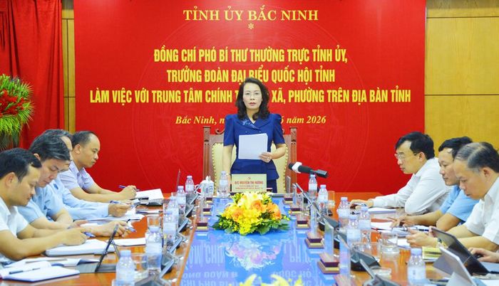  Đồng chí Nguyễn Thị Hương phát biểu chỉ đạo tại buổi làm việc. 