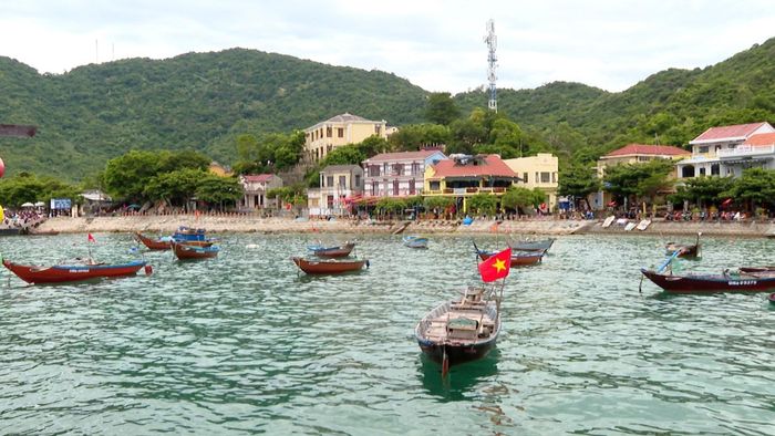 Khu vực cầu cảng thuộc Bãi Làng, xã Tân Hiệp. Ảnh: VĂN HÙNG - HOÀN VŨ