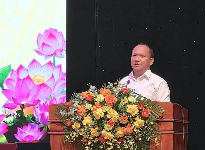  Phó Bí thư Thường trực Tỉnh ủy Rah Lan Chung phát biểu tại hội nghị. Ảnh: Hồng Thương 