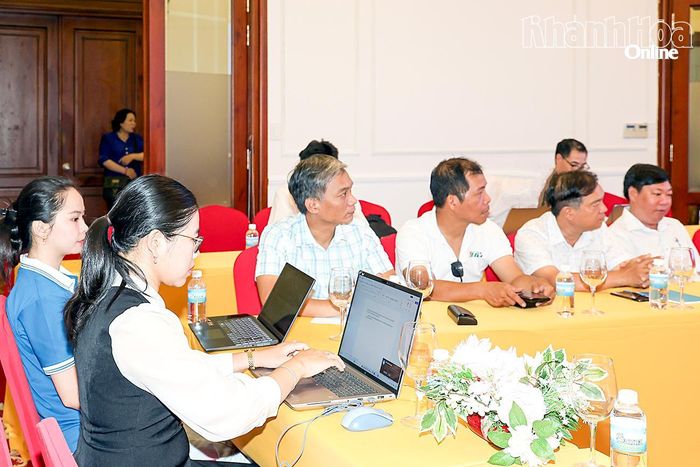 Các học viên tham gia khóa bồi dưỡng.