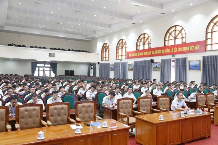 Quang cảnh hội nghị.