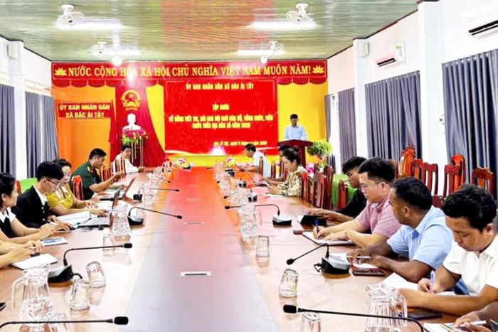 Quang cảnh buổi tập huấn.