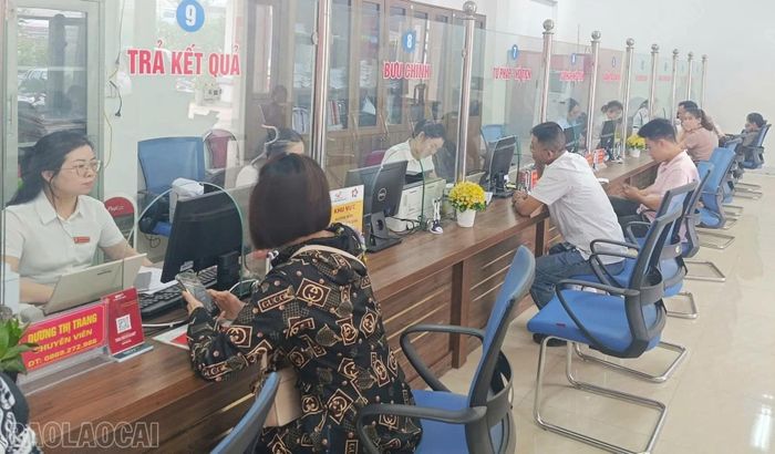 Thủ tục hành chính được giải quyết nhanh chóng, tạo điều kiện cho các tổ chức, cá nhân thúc đẩy sản xuất, kinh doanh.