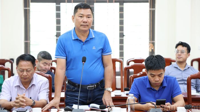 Đại biểu thảo luận tại hội nghị.