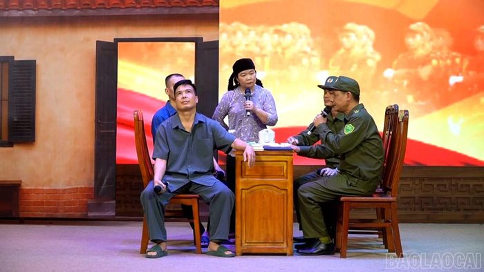Phần thi xử lý tình huống của Đội thi xã Mậu A tại vòng thi cấp cụm.