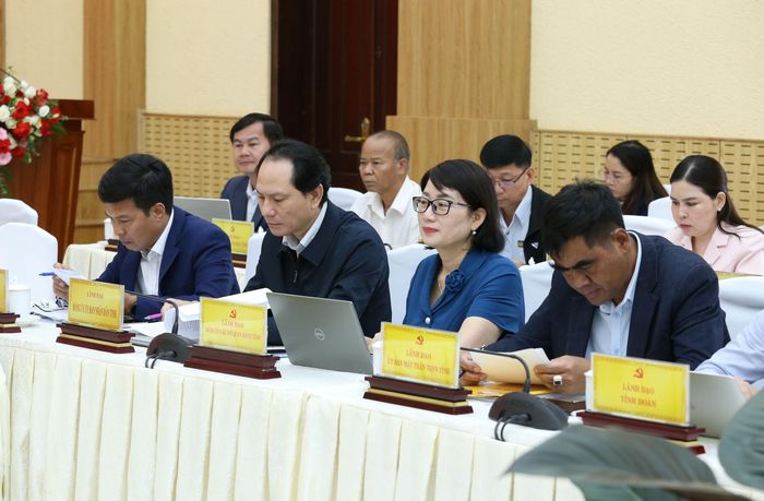 Các đại biểu tham dự hội nghị