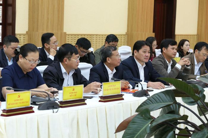 Các đại biểu tham dự hội nghị