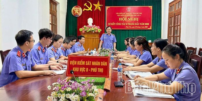 Đồng chí Lê Đình Lưỡng - Viện trưởng Viện KSND khu vực 8 triển khai các nhiệm vụ trọng tâm của đơn vị.