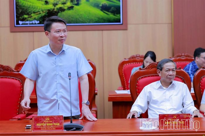 Giám đốc Công an tỉnh Nguyễn Minh Tuấn cho ý kiến xử lý những vướng mắc tại một số dự án tồn đọng kéo dài.