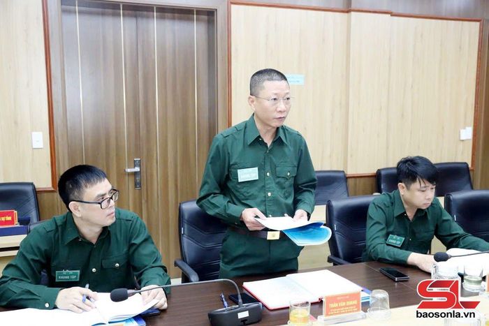 Thành phần tham gia khung diễn tập phát biểu tại hội nghị.