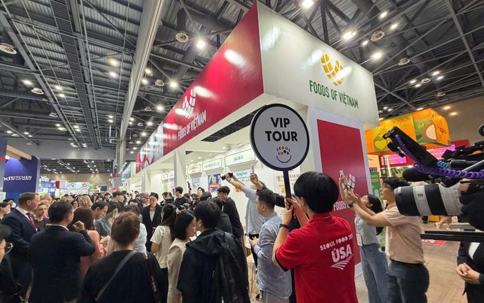 Tham gia Seoul Food 2026 không chỉ giúp doanh nghiệp Việt Nam quảng bá thương hiệu, giới thiệu sản phẩm tới thị trường Hàn Quốc và quốc tế mà còn tạo điều kiện để doanh nghiệp tiếp cận trực tiếp các nhà nhập khẩu, nhà phân phối, chuỗi bán lẻ và các đối tác tiềm năng