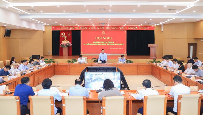 Toàn cảnh hội nghị giao ban công tác tháng 5 của Bộ Xây dựng chiều nay (9/6) - (Ảnh: Tạ Hải).
