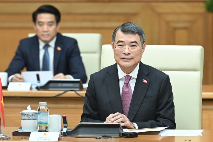 Về hợp tác kinh tế, thương mại giữa hai nước tăng trưởng tích cực. Năm 2025 kim ngạch thương mại song phương đạt 18,7 triệu USD. Trao đổi thương mại giữa hai nước chủ yếu là hoạt động xuất khẩu của Việt Nam với phần lớn là mặt hàng gạo, còn lại là một số hàng tiêu dùng và thực phẩm chế biến.