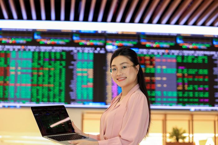 VN-Index có phiên hồi phục sau nhịp giảm mạnh trước đó. Ảnh: Đức Thanh