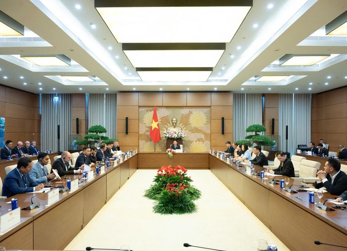 Quang cảnh cuộc tiếp