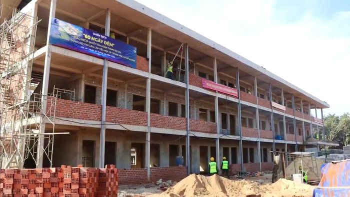 Các hạng mục thuộc Dự án Trường Phổ thông nội trú liên cấp Tiểu học và THCS tại 7 xã biên giới tỉnh Gia Lai đang được tập trung nguồn lực, đẩy nhanh tiến độ để hoàn thành trước năm học 2026 - 2027